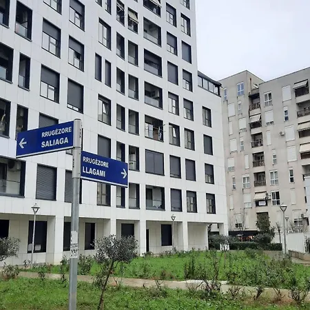 Apartment D2 Cozy Tirana